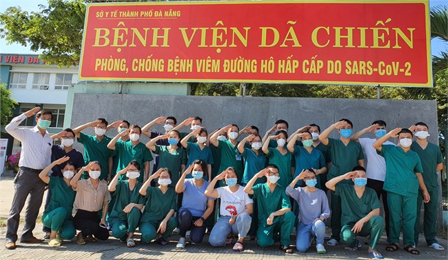 Đợt chia tay cuối cùng những bác sĩ hỗ trợ Đà Nẵng chống dịch Covid-19 (12/9/2020)